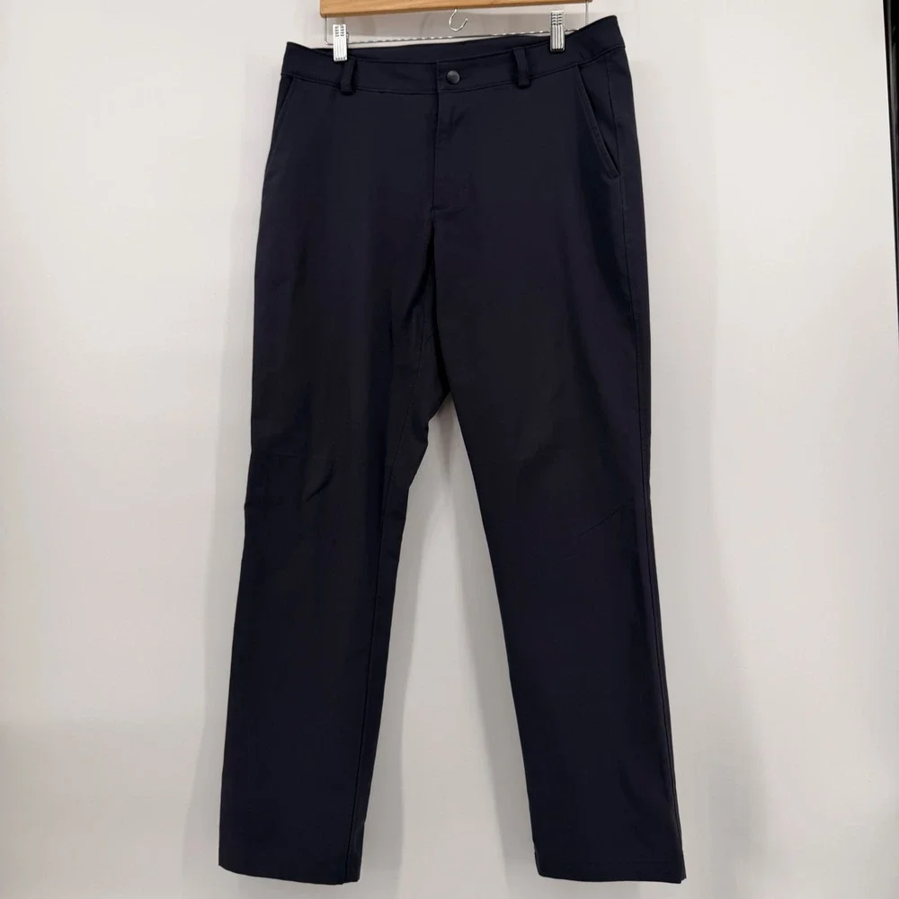 The North Face Mens Size 33 Motion Pants Navy Blue Straight Leg Chino NF0A5A4K